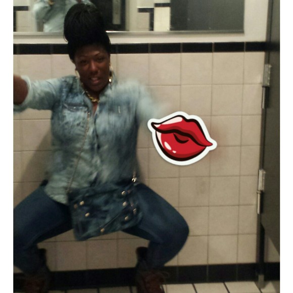 Meet your Posher, Serenity - Picture 1 of 1